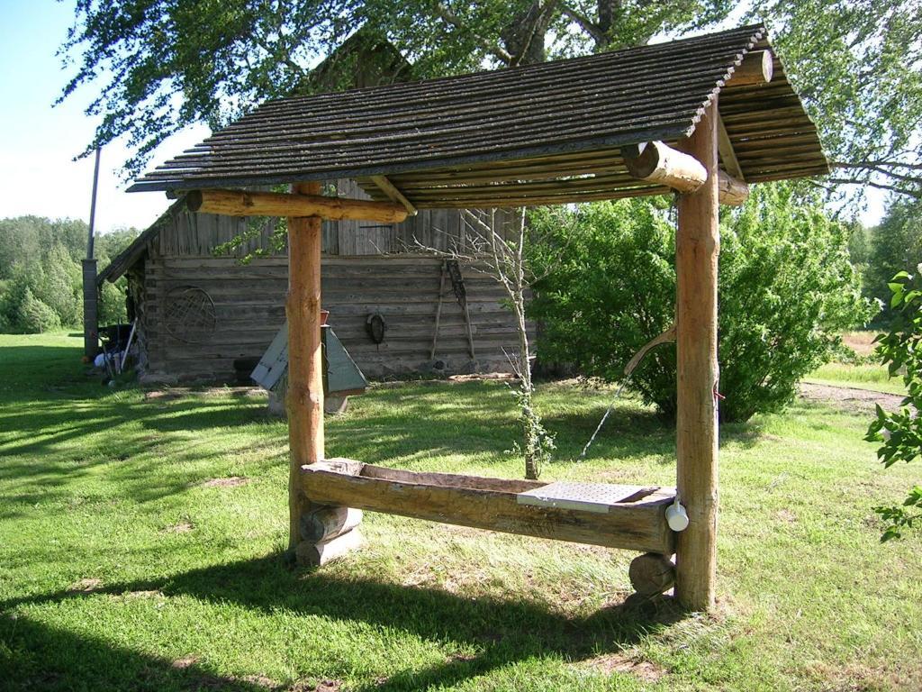 Villa Kalda Talu Tõlliste Esterno foto